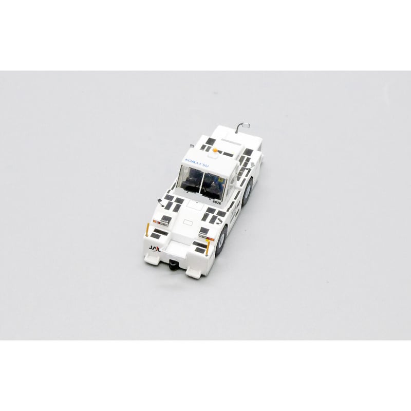 非売品・新商品情報】1/200 トーイングトラクターWT500E JAL太陽の