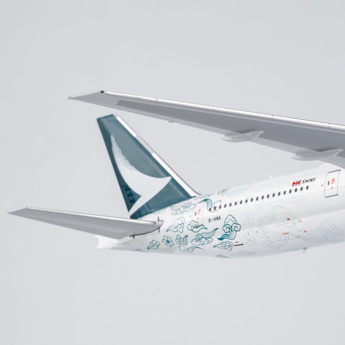 1/400 777-300 キャセイパシフィック航空「The Spirit