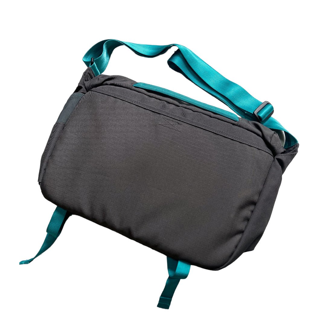 Patagonia Mini Reflective Messenger bag Grey ×