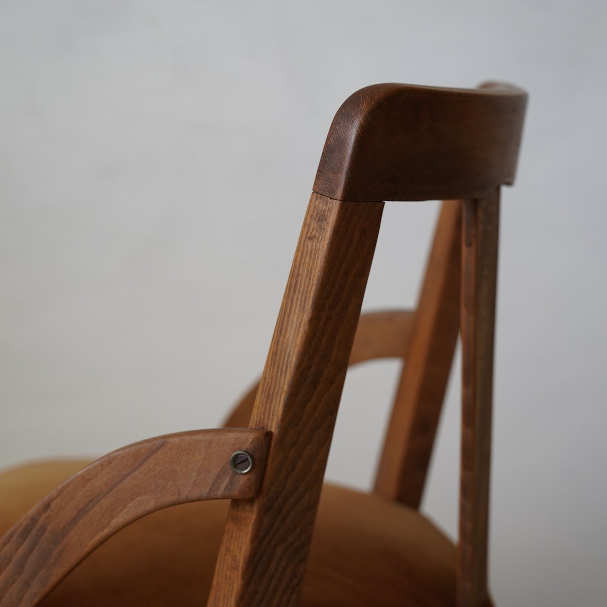 古い木製脚の回転椅子 ドクターチェア / 日本 大正-昭和初期 | tsuchika