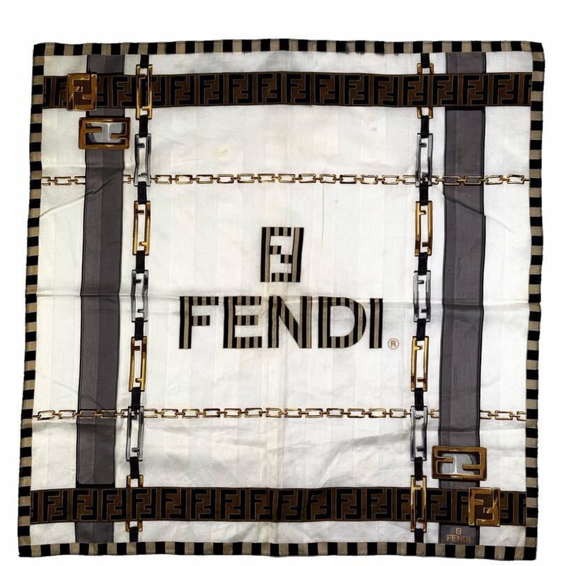 フェンディ FENDI バンダナ ハンカチ スカーフ 首飾り ズッカ