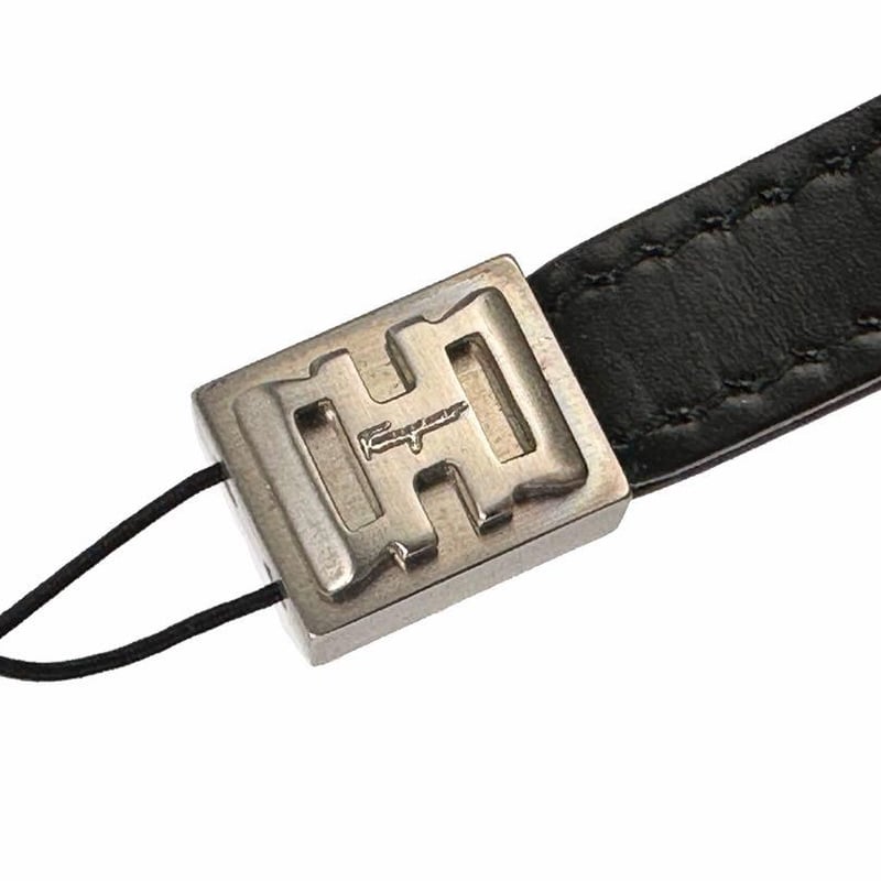 サルヴァトーレフェラガモ スマホ ストラップ レザー 金具シルバー