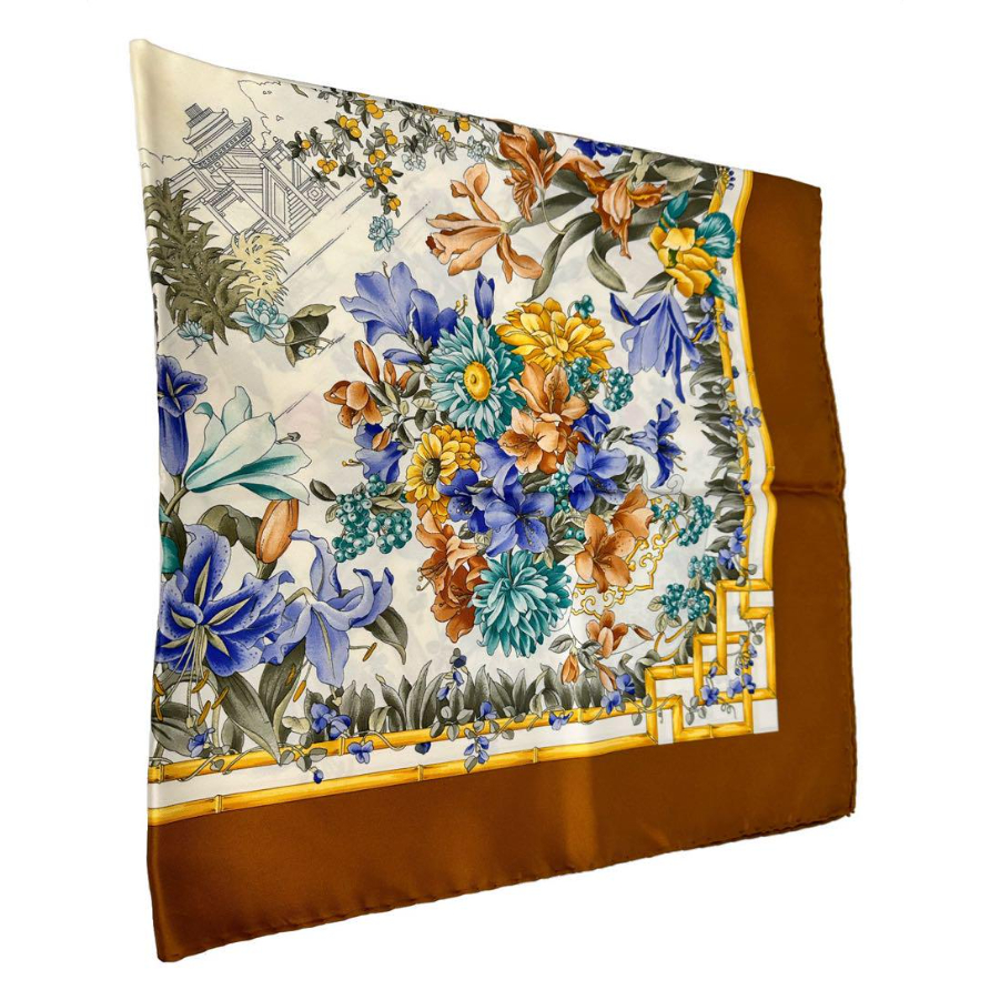 グッチ GUCCI フラワー 花柄 大判スカーフ シルク100パーセント 植物