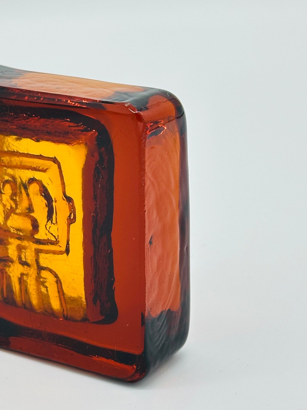 Erik Hoglund/エリック・ホグラン》アッシュトレイ/ロボット/アンバー