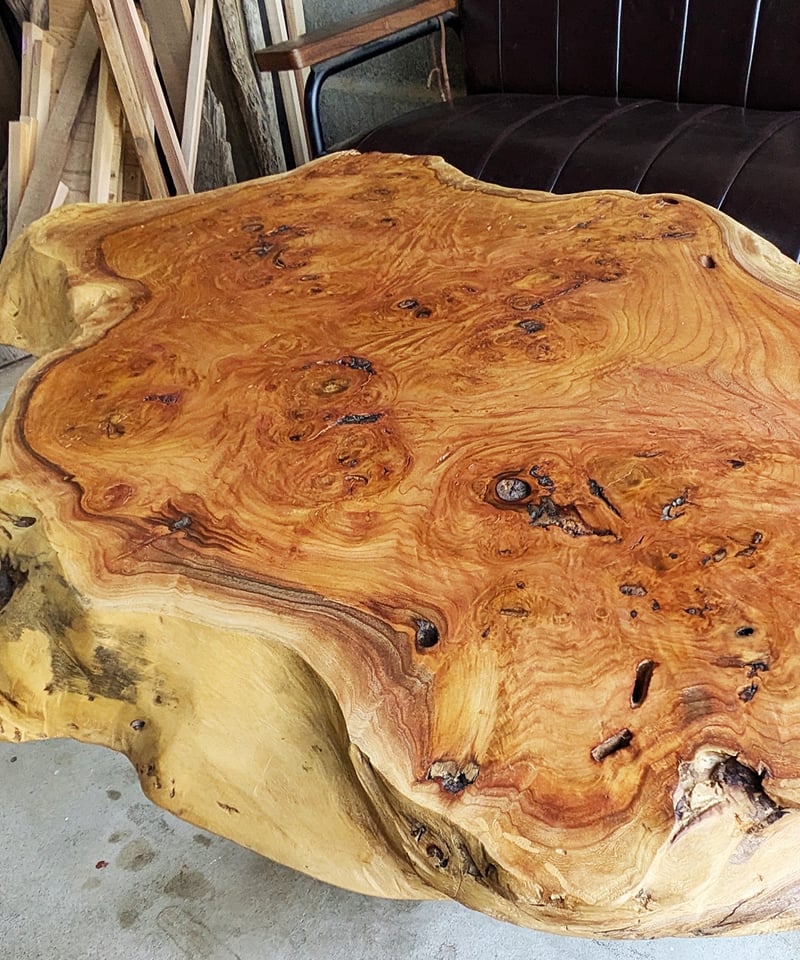 大きな欅輪切り1枚板 Living Table | RoomZ interior