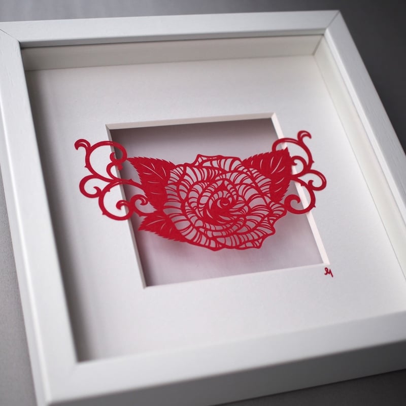 ボックスフレーム切り絵「バラ」 | Megumi Mochizuki