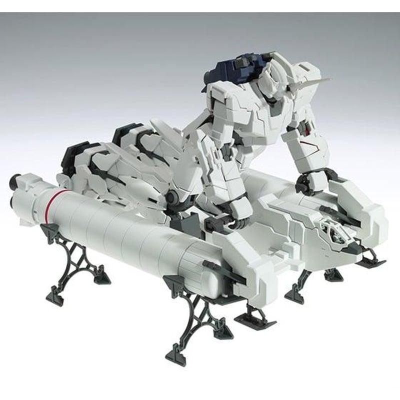 ガンダムUC プレミアムバンダイ限定 MG 1/100 フルアーマー