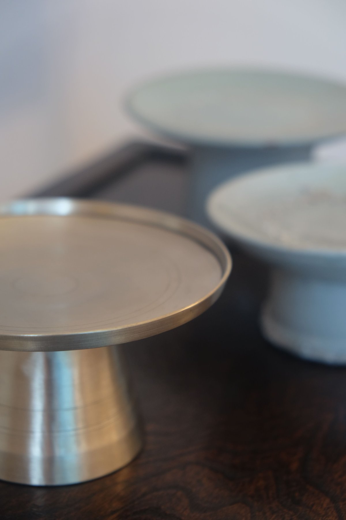 李朝 真鍮の高台皿 李氏朝鮮時代 | gallery & boutique 雪月花