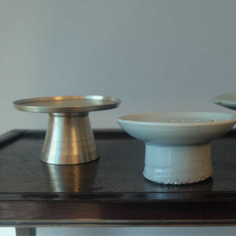 李朝 真鍮の高台皿 李氏朝鮮時代 | gallery & boutique 雪月花