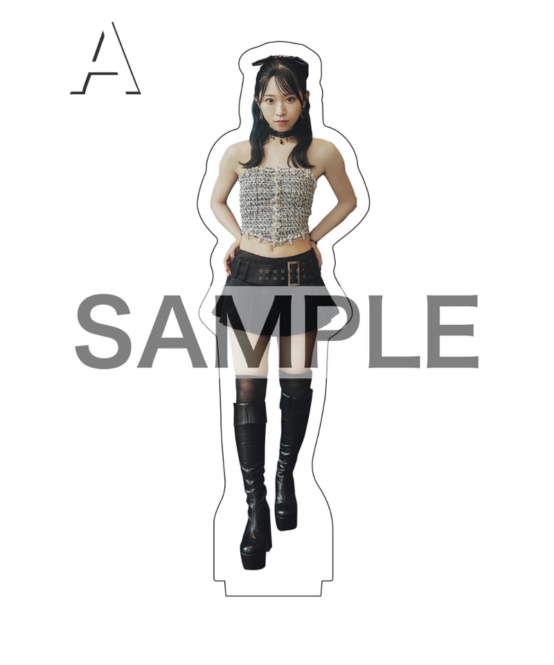 写真集1冊(直筆サイン入り)＋アクリルスタンド(3種類からセレクト