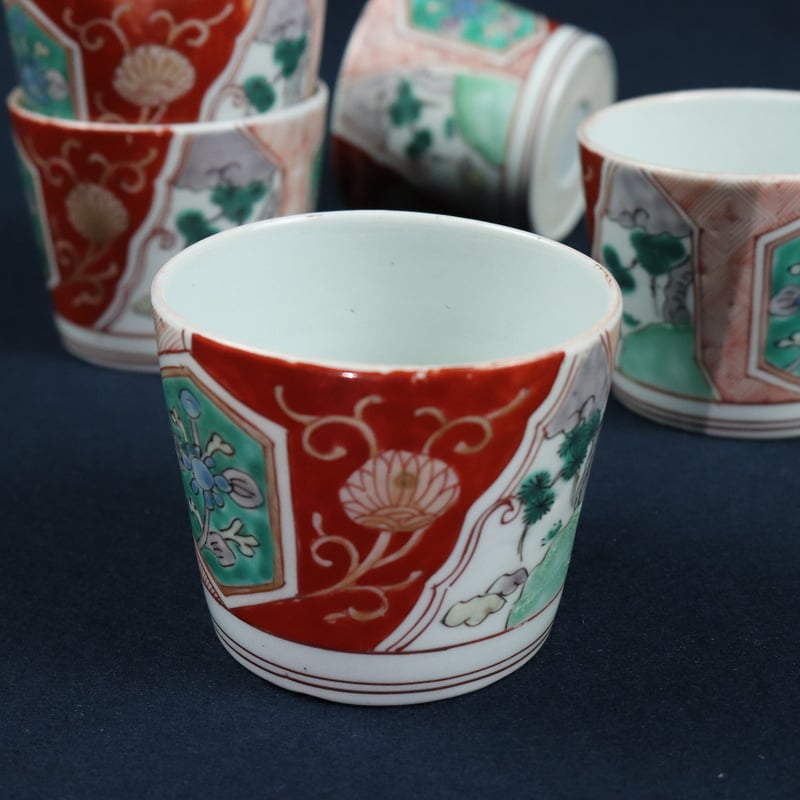 104 伊万里焼 蕎麦猪口 文花 金彩色絵 江戸時代 | 三梨 art and antiques