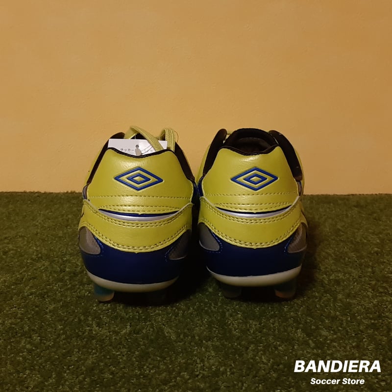 アンブロ】サッカースパイク アクセレイター SL ライト（イエロー