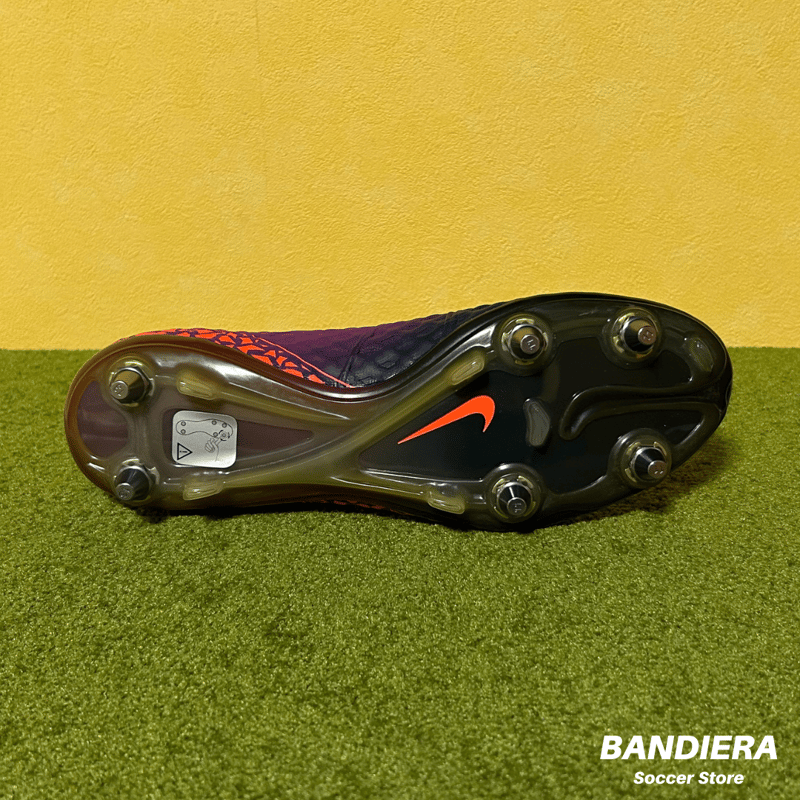NIKE ナイキ サッカースパイク ハイパーヴェノム フィニッシュ SG-PRO