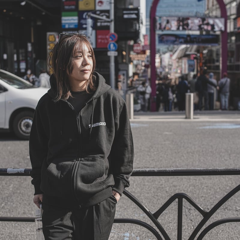 SHIMANO Big Logo Zip-up Hoodie Black with White