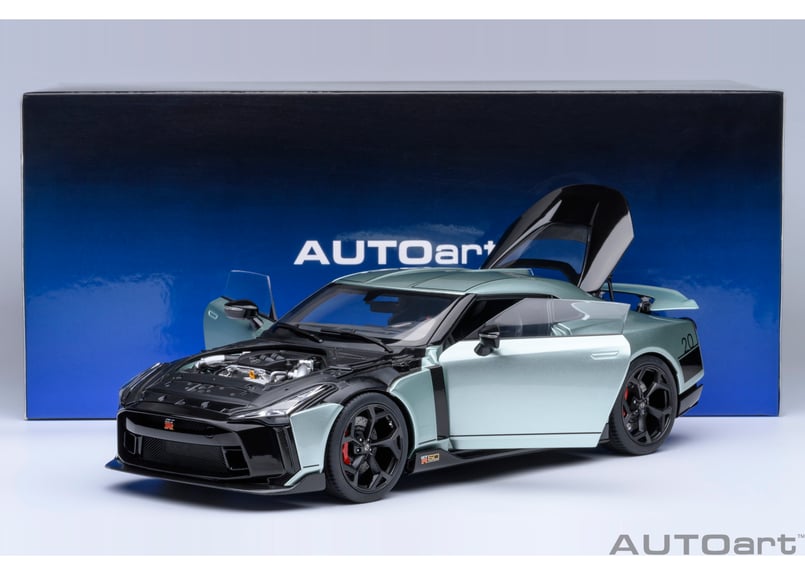 AUTOart 1/18 NISSAN GT-R50 by ITALDESIGN （メタリック