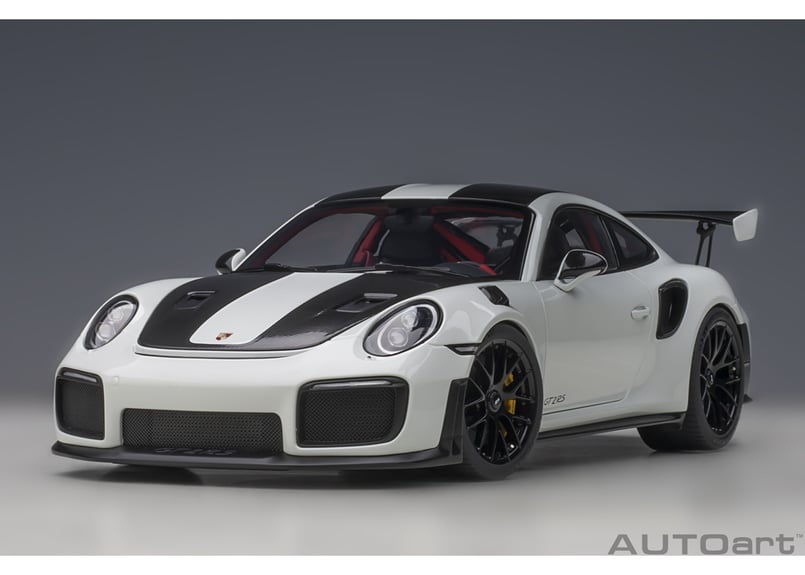 AUTOart 1/18 ポルシェ 911 （991.2） GT2 RS ヴァイザッハ・パッケ