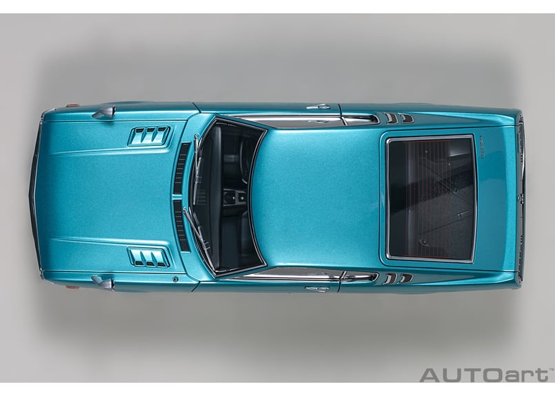 AUTOart 1/18 トヨタ セリカ リフトバック 2000GT （RA25） 1973