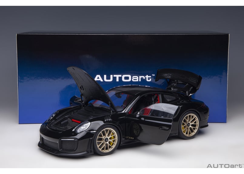 AUTOart 1/18 ポルシェ 911 （991.2） GT2 RS ヴァイザッハ・パッケ