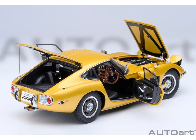 AUTOart 1/18 トヨタ 2000GT 1967 （ゴールド） 79549 | AUT