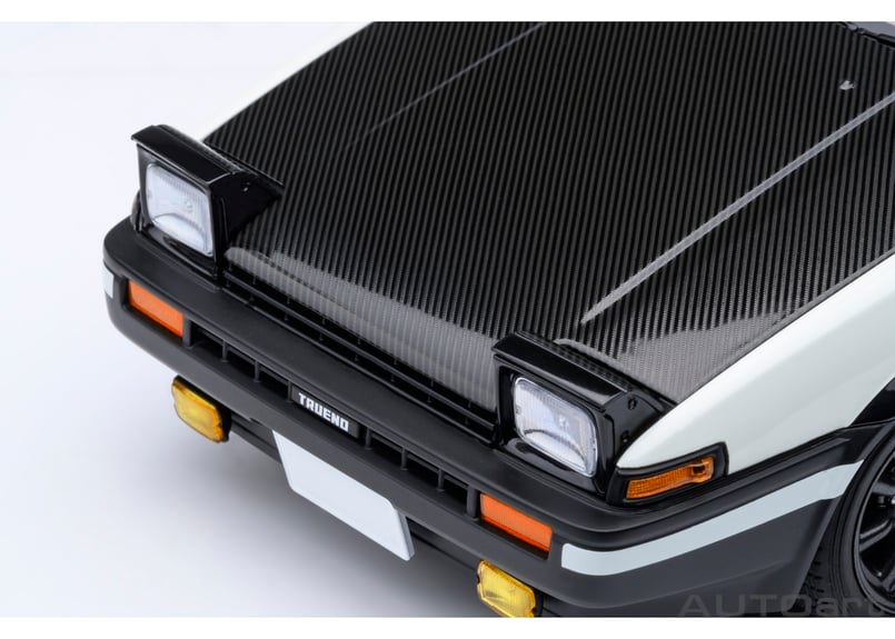 AUTOart 1/18 トヨタ スプリンター トレノ (AE86) 「頭文字 D」 “プロジ