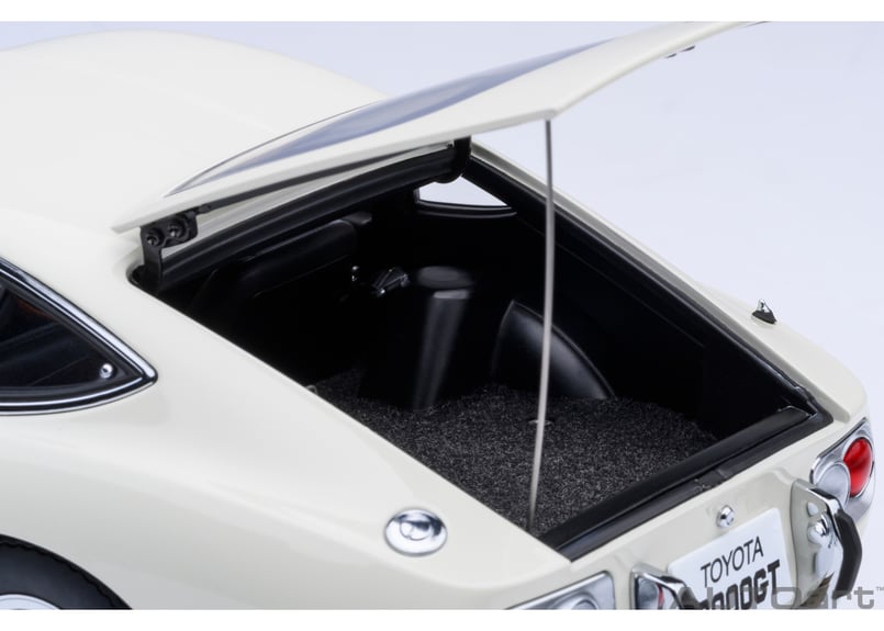 AUTOart 1/18 トヨタ 2000GT 1967 （ホワイト） 79546 | AUT