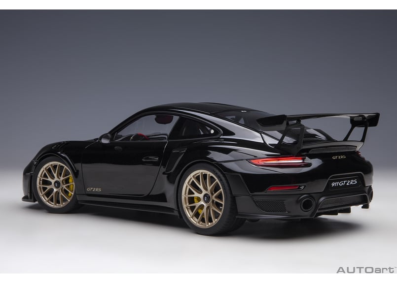 AUTOart 1/18 ポルシェ 911 （991.2） GT2 RS ヴァイザッハ・パッケ