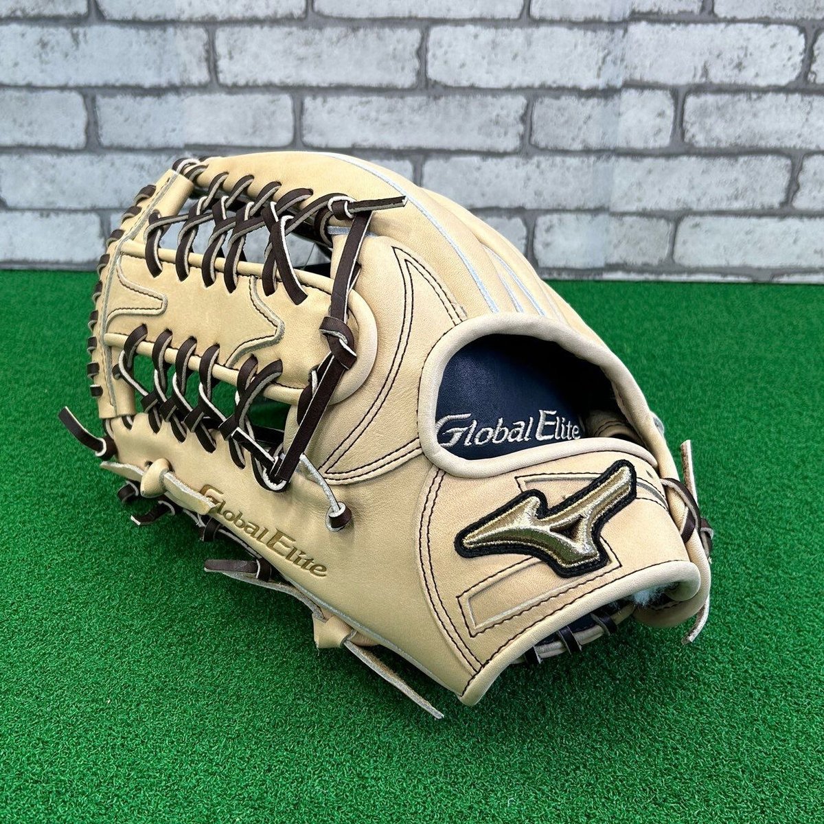 ミズノ グローバルエリート∞ NEO【限定カラー】硬式用グラブ 外野手用