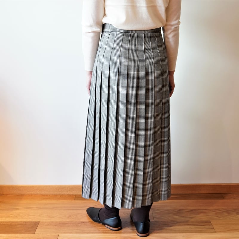 O'NEIL OF DUBLIN（オニールオブダブリン）／プリーツウールキルト