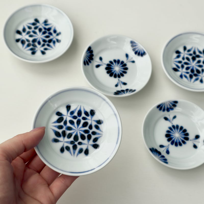 砥部焼 陶房遊 豆豆皿（菊つなぎ・花市松） | nukumoly