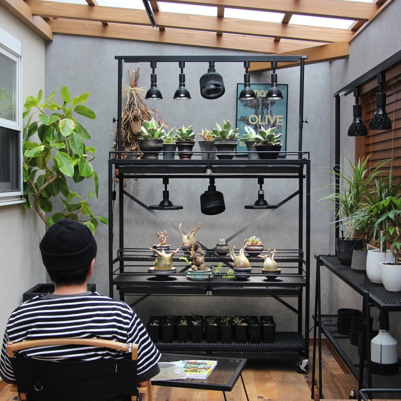 可動式水受けトレー付き植物棚 | Lim iron craft
