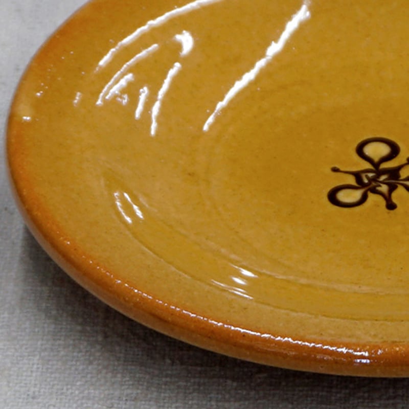 和食器 布志名焼 湯町窯 中皿 13.5cm 花紋濃茶 黄釉 | うつわの店