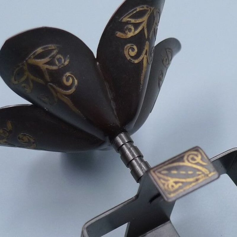 唐銅風炉師 藤井宗喜 淡々斎好み 筑羽根蓋置 | 昔縁