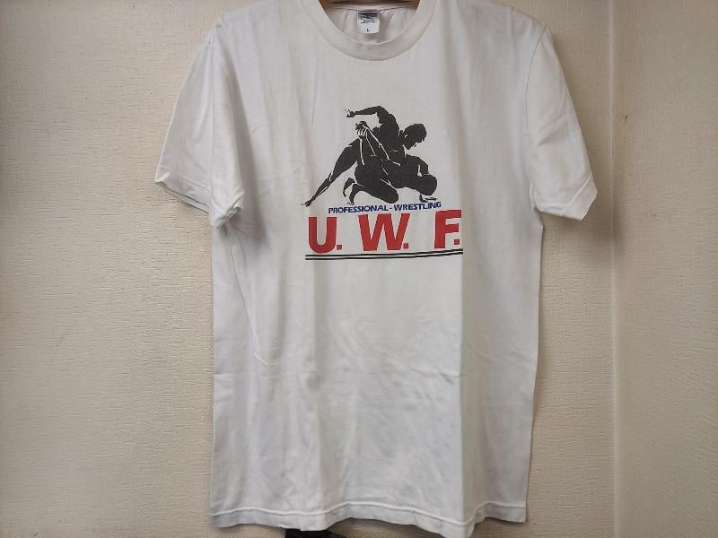 UWF ロゴTシャツ Lサイズ | プロレスショップチャンピオン