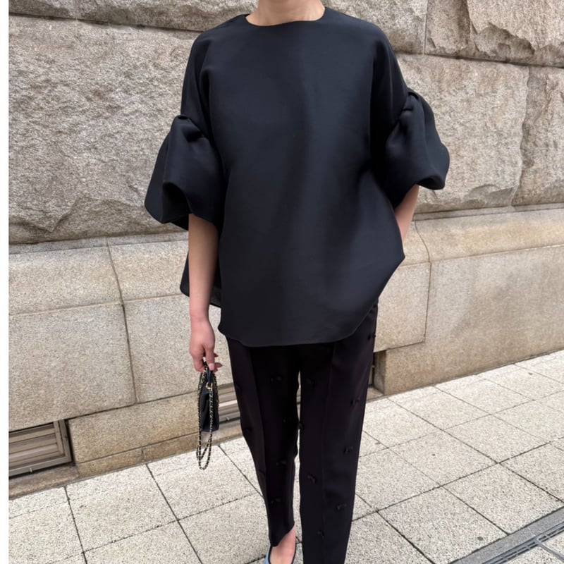 Whip Ballon Sleeve BL black | HEVE