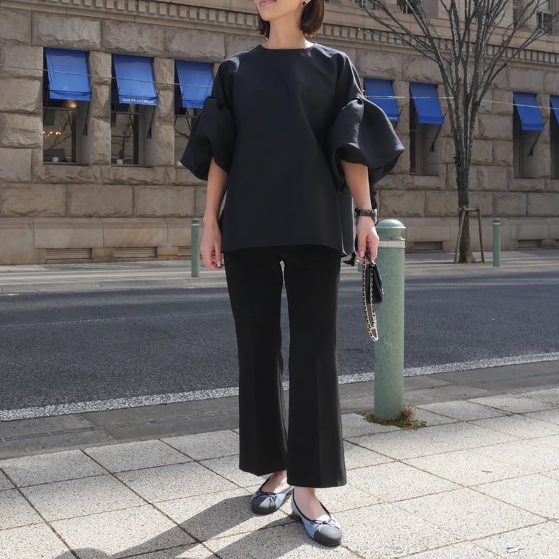 Whip Ballon Sleeve BL black | HEVE