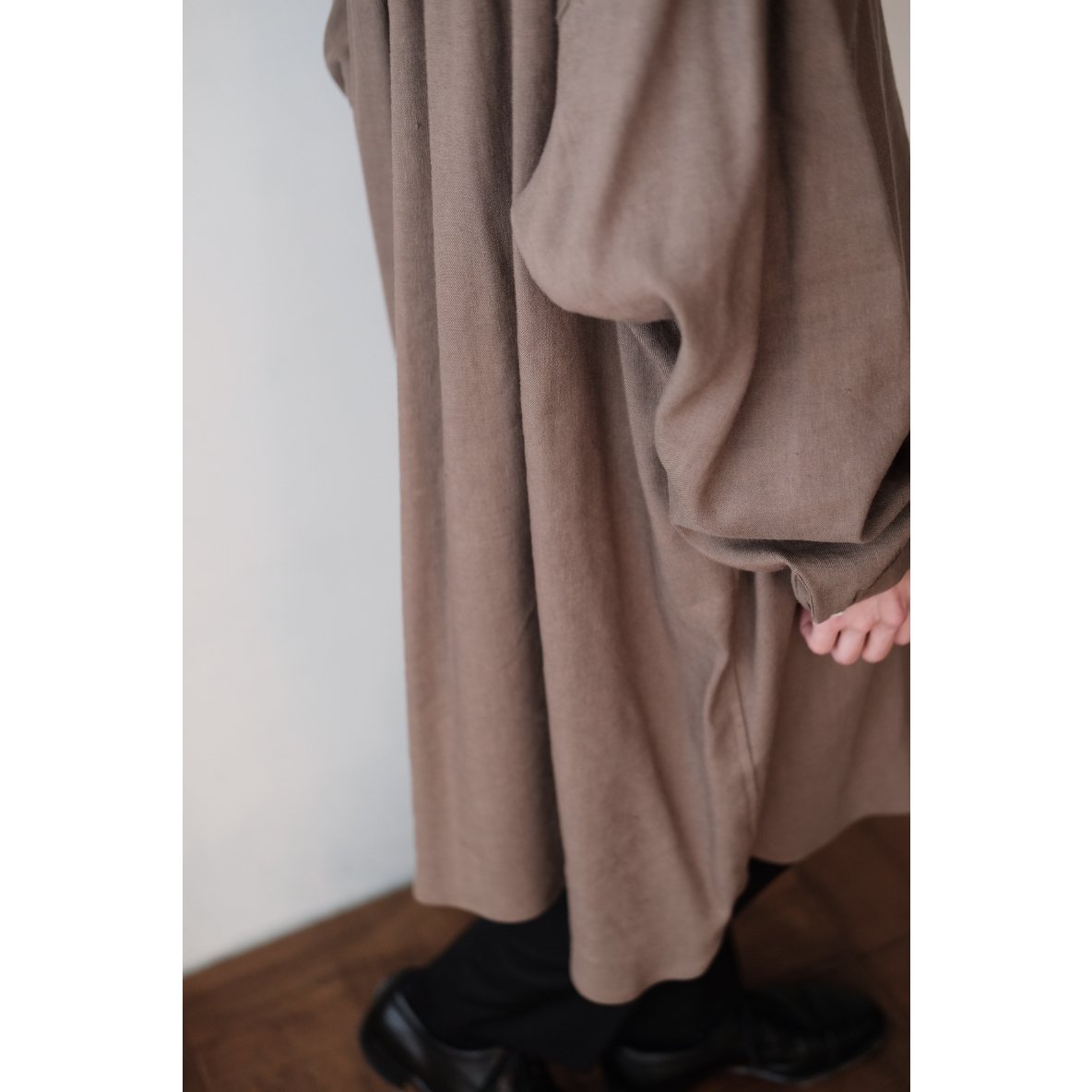 the Mad Shop / Classic Shirt(Greige) | PARK