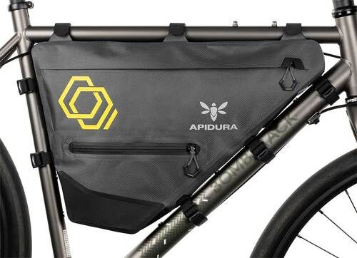 APIDURA エクスペディション・フルフレームパック | Cycle Parts World