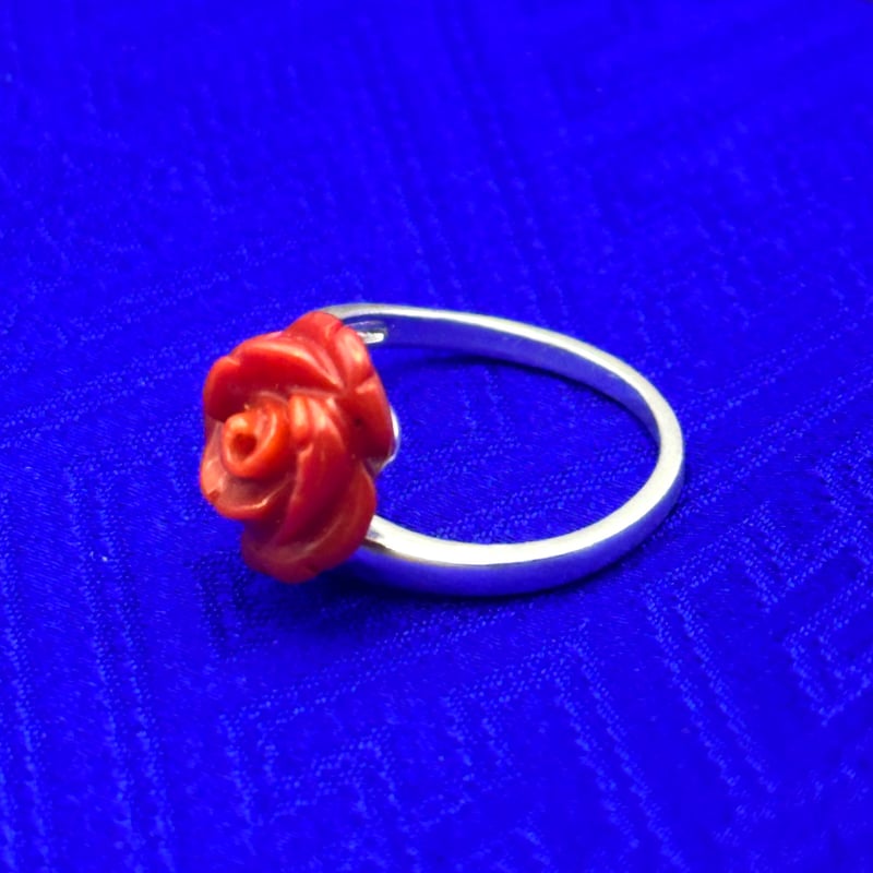赤珊瑚 薔薇彫刻リング｜天然石×フリーサイズで咲く花ジュエリー