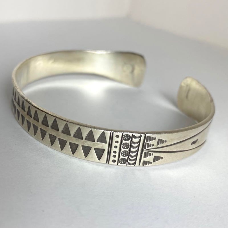 KARENSILVER カレンシルバー カレン族 バングル ブレスレット