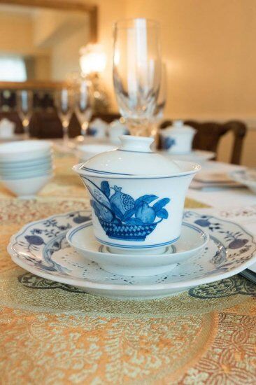 景徳鎮蓋碗/華開富貴 | ORGANIC TEA・馨華献上銘茶・世界遺産の香り