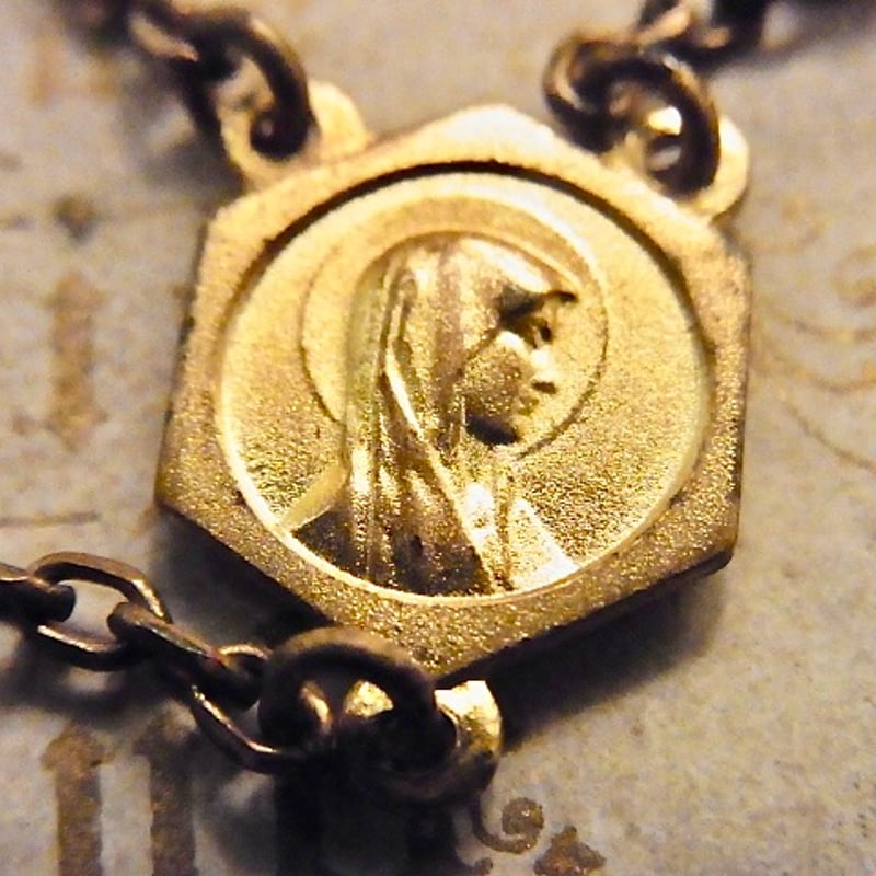 フランス アンティーク 茶 ガラス ロザリオ 聖母マリア メダイ 真鍮