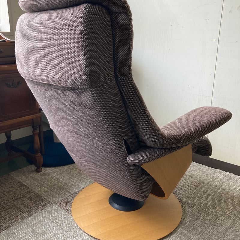 ユーズド品】カリモク家具 THE FIRST リクライナー＋オットマンセット