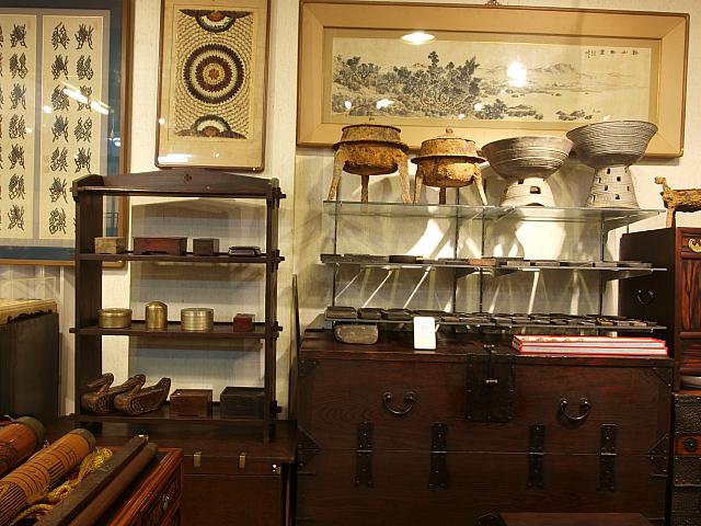 長漢坪骨董品総合商街 | ショッピング・買物－ソウルナビ