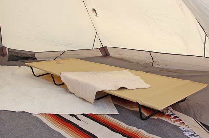 これって最強かも？DODの超人気コット『バッグインベッド』を使って