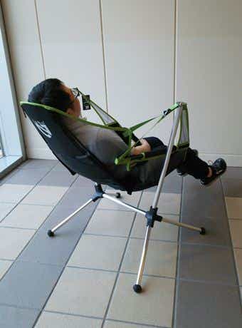 ゆ～らゆ～ら揺れるニーモの新感覚チェア『スターゲイズリクライナー