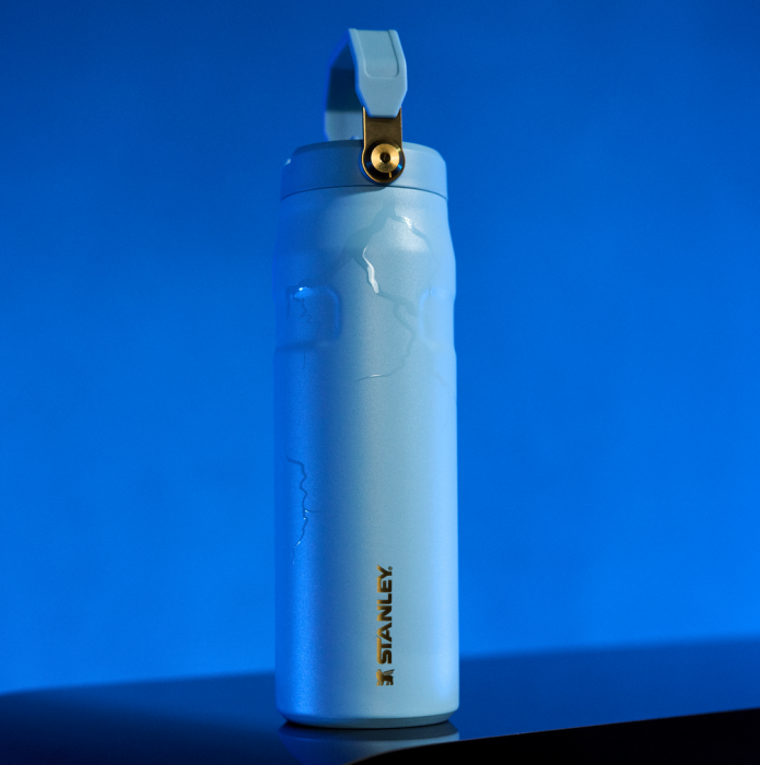 異色すぎる」「メッシとコラボ…！？」スタンレー限定コレクションが