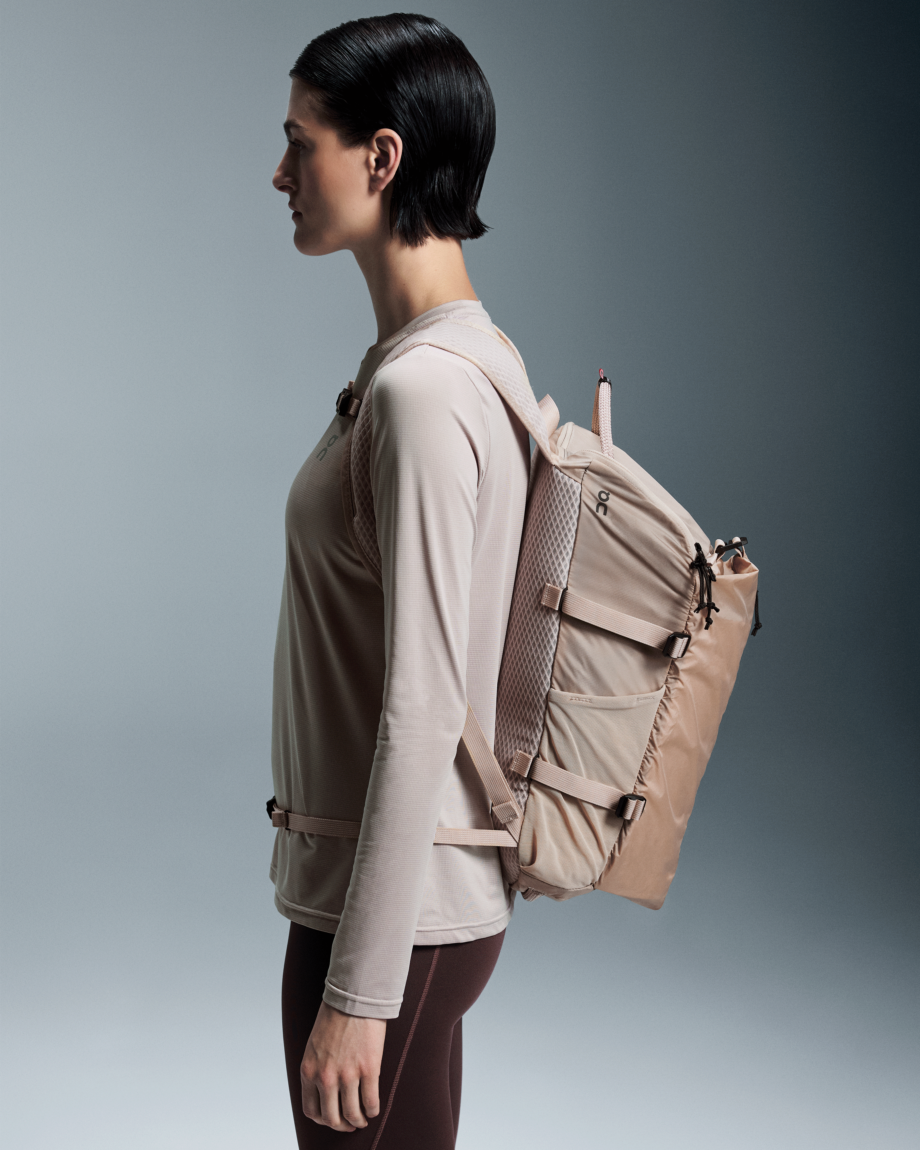 Speed Pack 18L Lite | Beige | On United States
