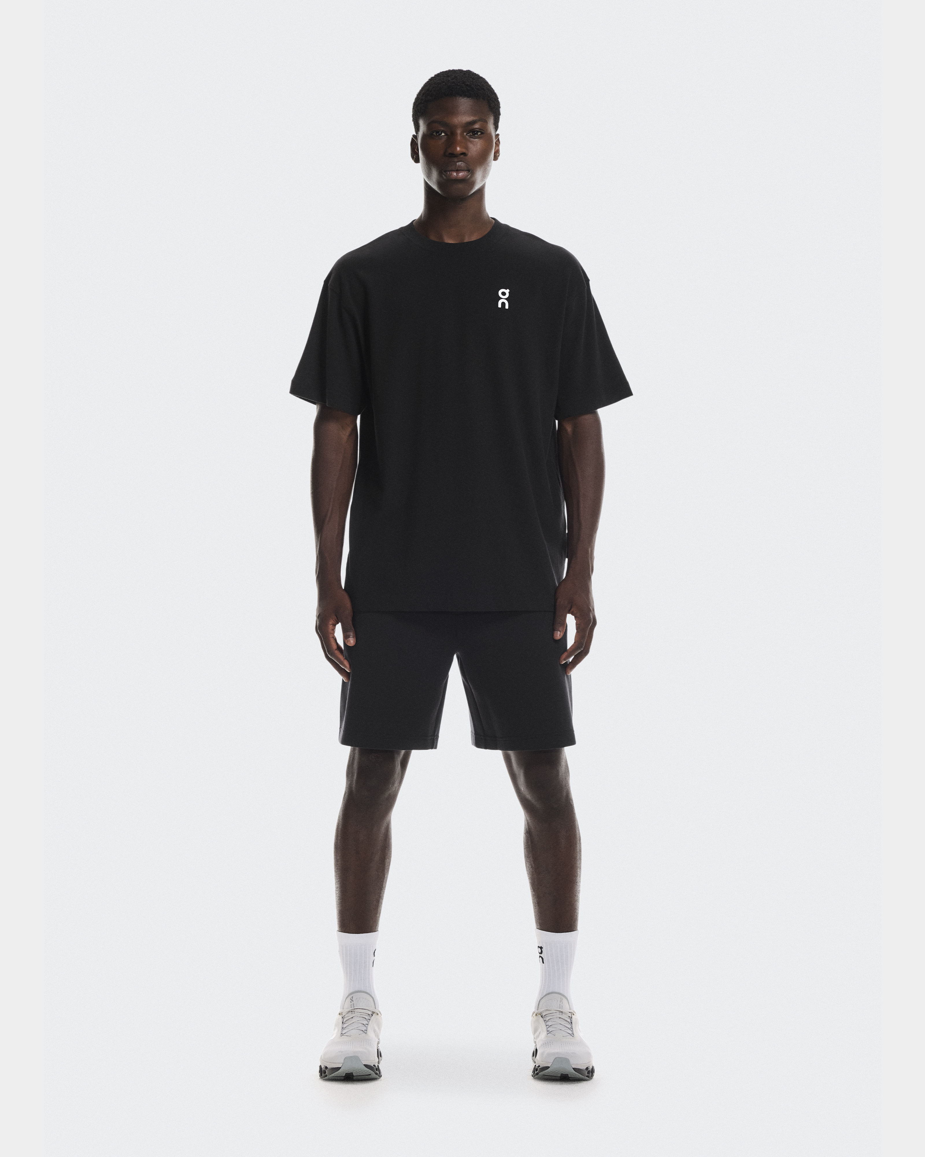 メンズ Focus Tech Shorts | ブラック | On 日本