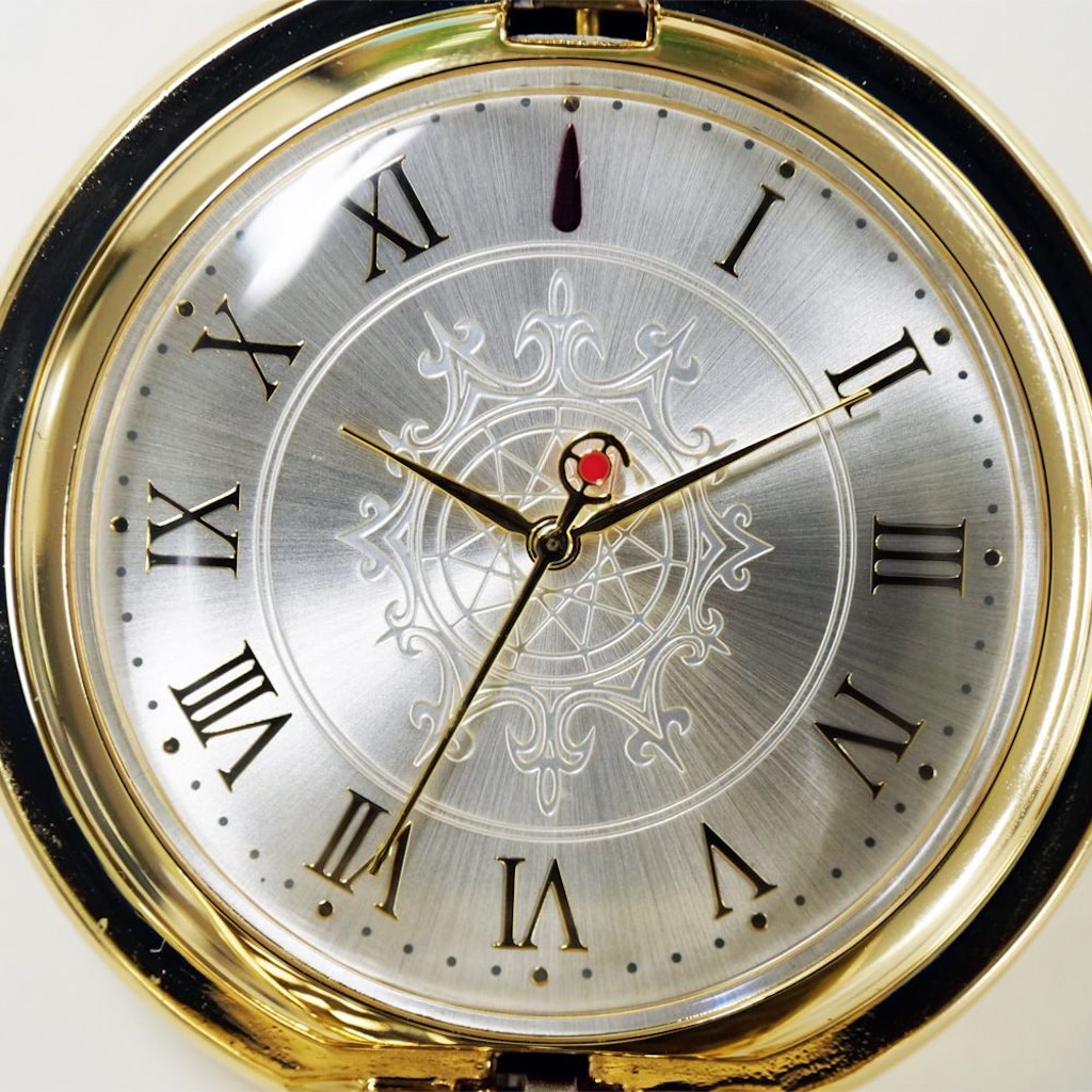 葬送のフリーレン】悠久の時を感じさせるオリジナル懐中時計