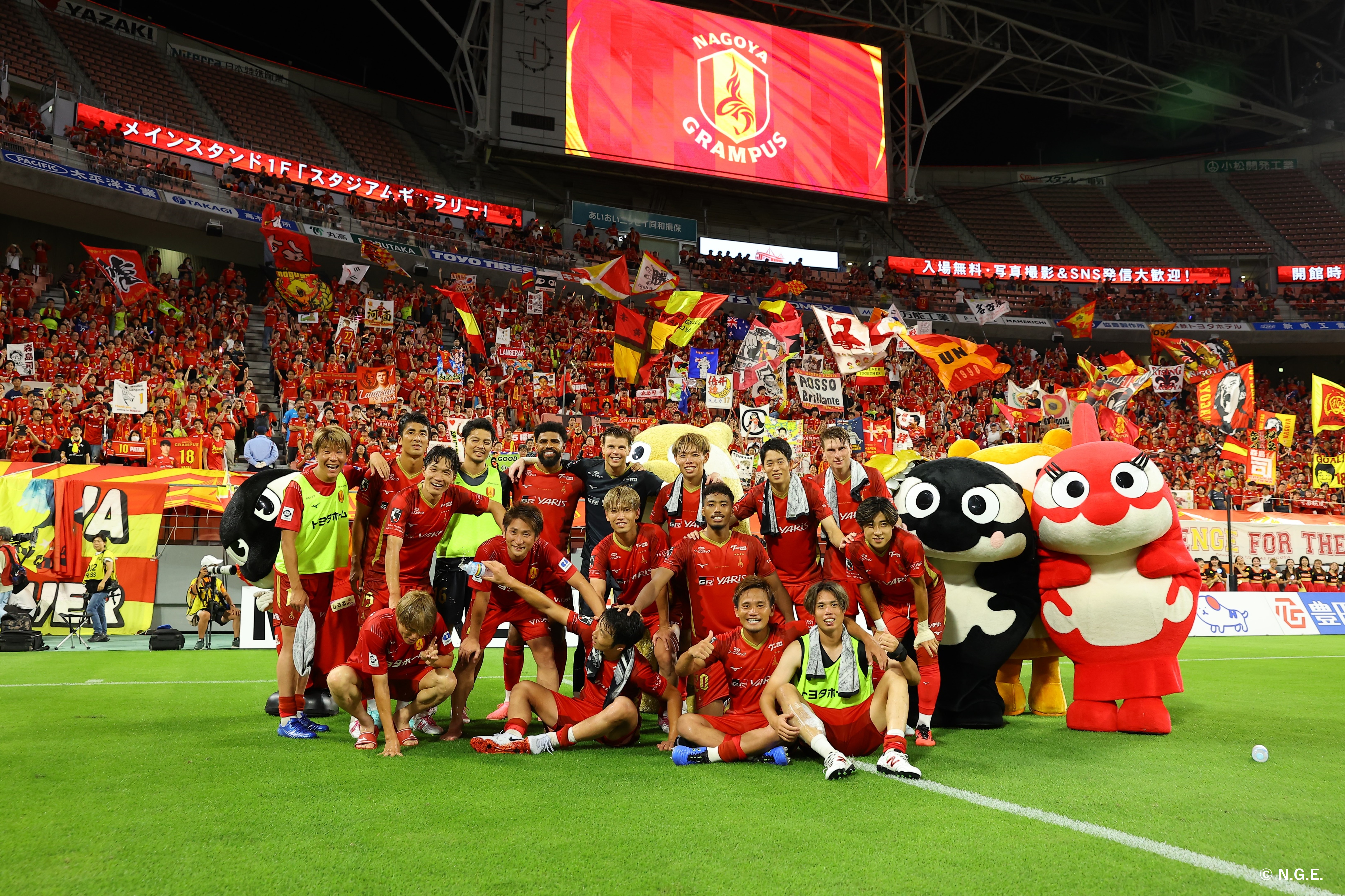 HATTRICK（ハットトリック）-選手の想いをファンへ届ける公式